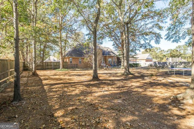 203 Southfield Court, Bonaire, GA 31005