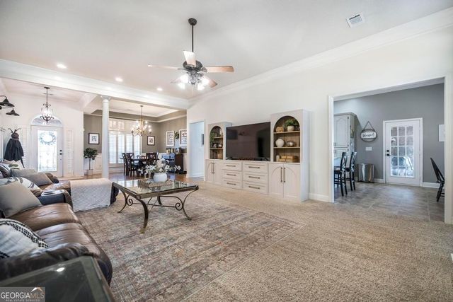 203 Southfield Court, Bonaire, GA 31005