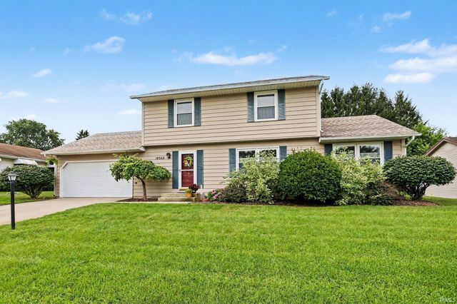 18322 Crownhill Drive, South Bend, IN 46637