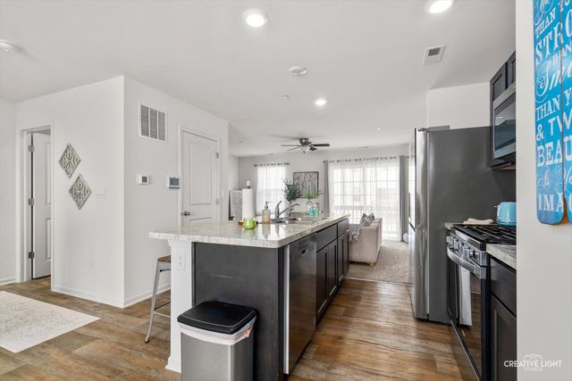 3754 Bissel Drive, Yorkville, IL 60560