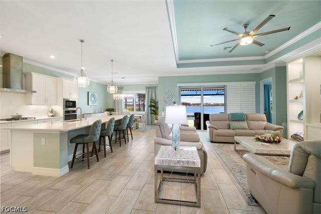 13696 Blue Bay CIR, Fort Myers, FL 33913