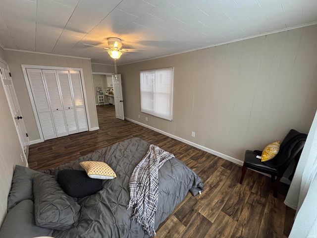 704 N 9th Street, Vincennes, IN 47591