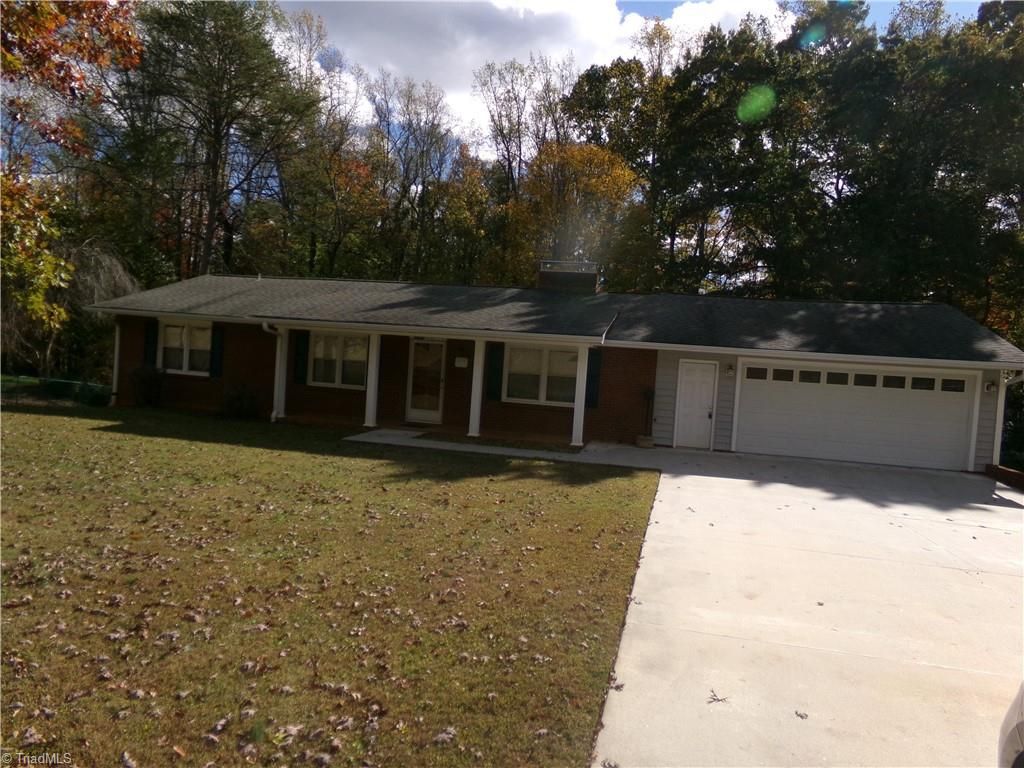3850 Whitehaven Road, Winston-salem, NC 27106