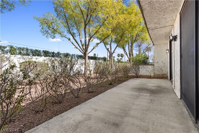 2556 Laconia Avenue, Las Vegas, NV 89121