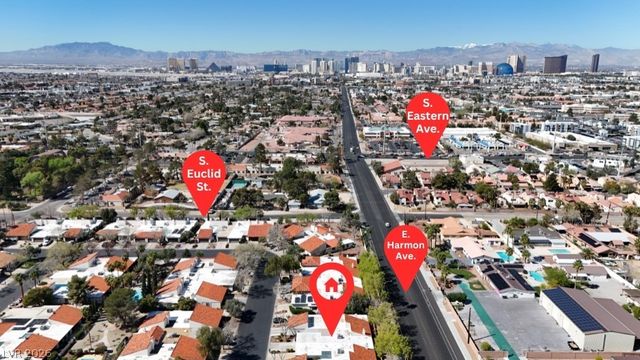 2556 Laconia Avenue, Las Vegas, NV 89121