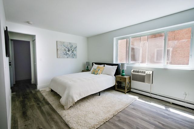 5314 N Damen Avenue 307, Chicago, IL 60625