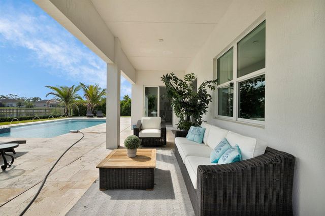735 SW PENNFIELD Terrace, Stuart, FL 34997