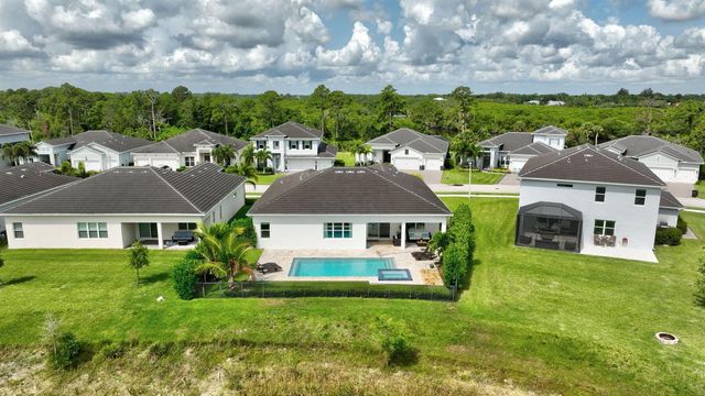 735 SW PENNFIELD Terrace, Stuart, FL 34997