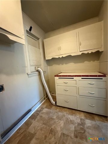 1500 N 5th Street, Temple, TX 76501