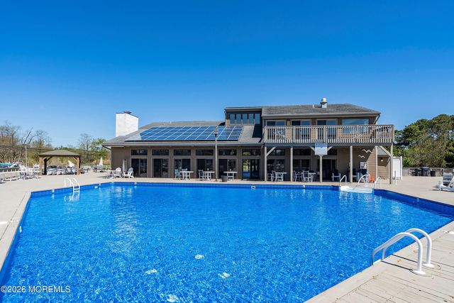 3 W Pier, Brick, NJ 08723