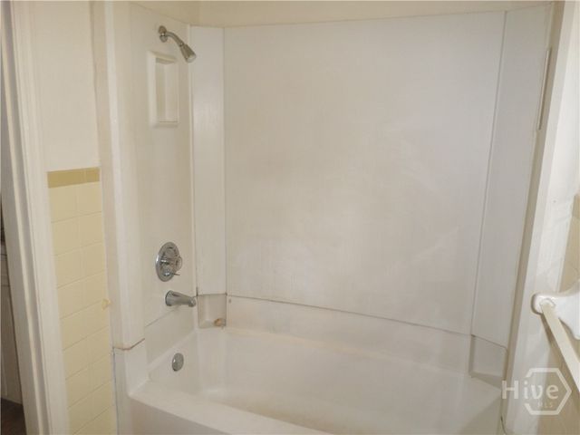 203 W 58th Street, Savannah, GA 31405