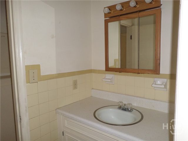 203 W 58th Street, Savannah, GA 31405