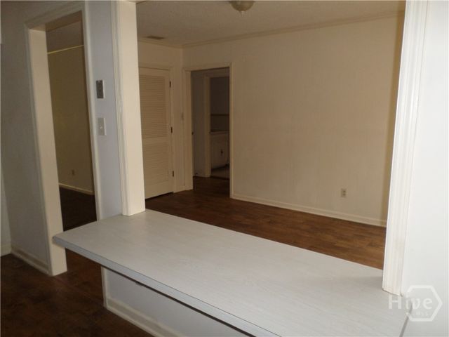 203 W 58th Street, Savannah, GA 31405