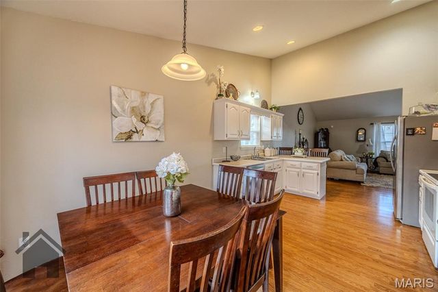 1402 Raspberry Drive, Lebanon, MO 65536