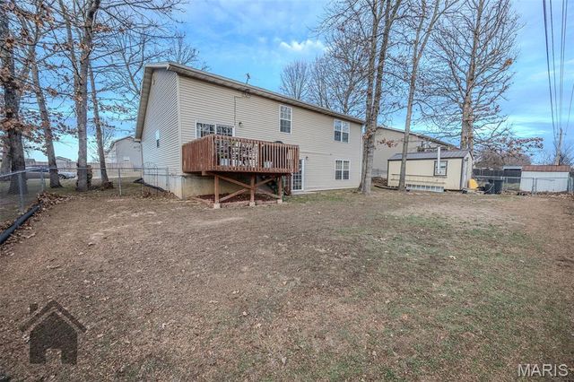1402 Raspberry Drive, Lebanon, MO 65536