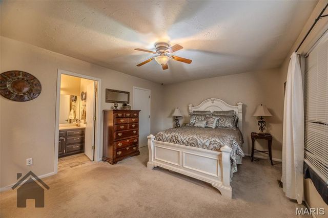 1402 Raspberry Drive, Lebanon, MO 65536