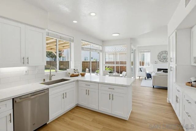 7634 Trailbrush, San Diego, CA 92126