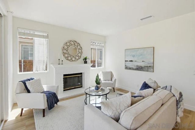 7634 Trailbrush, San Diego, CA 92126