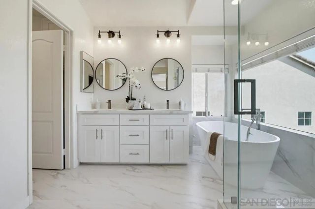 7634 Trailbrush, San Diego, CA 92126