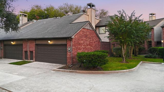 7447 Cambridge Street 65, Houston, TX 77054