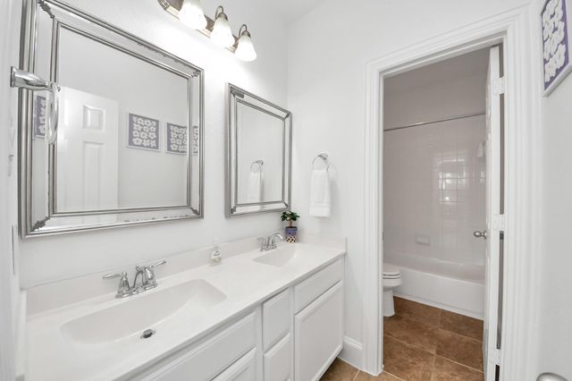 2842 Walnut Crest Drive, Katy, TX 77494