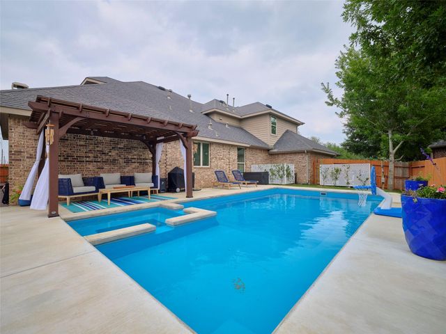 2842 Walnut Crest Drive, Katy, TX 77494