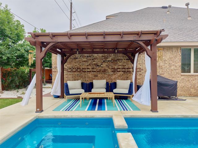 2842 Walnut Crest Drive, Katy, TX 77494