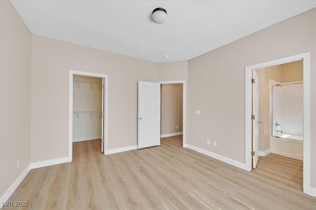 10401 Turning Leaf Avenue, Las Vegas, NV 89129