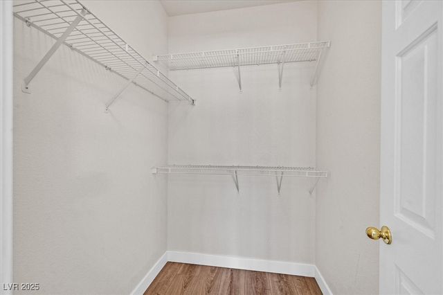 10401 Turning Leaf Avenue, Las Vegas, NV 89129