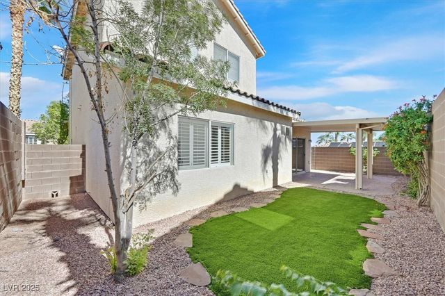 10401 Turning Leaf Avenue, Las Vegas, NV 89129