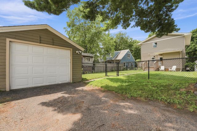 3235 Benjamin Street NE, Minneapolis, MN 55418