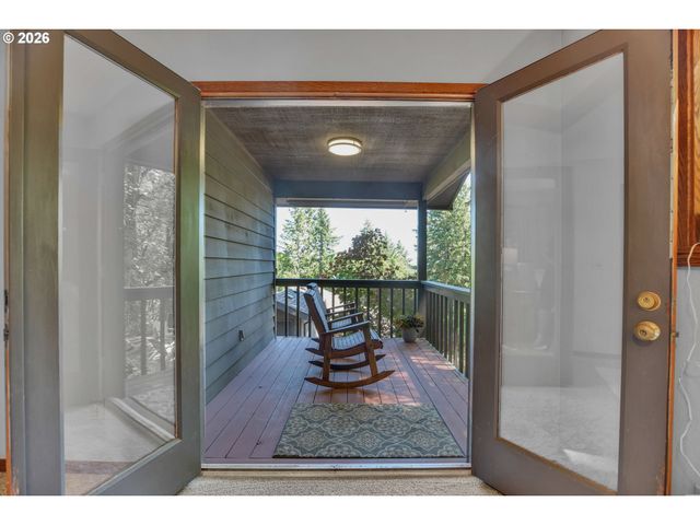13290 Sw MENLOR Ln, Tigard, OR 97223