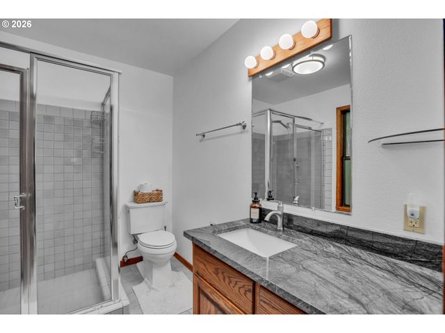 13290 Sw MENLOR Ln, Tigard, OR 97223