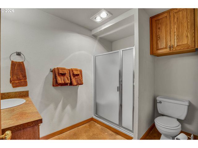 13290 Sw MENLOR Ln, Tigard, OR 97223