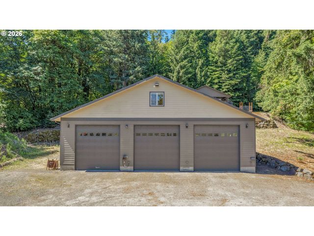13290 Sw MENLOR Ln, Tigard, OR 97223