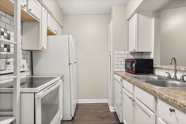 6050 Melody Lane 341, Dallas, TX 75231