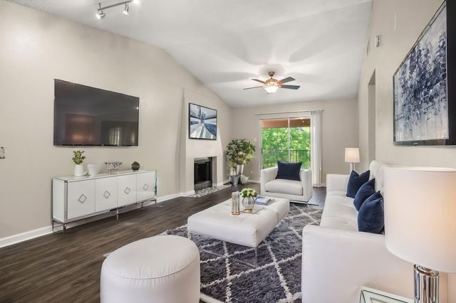 6050 Melody Lane 341, Dallas, TX 75231
