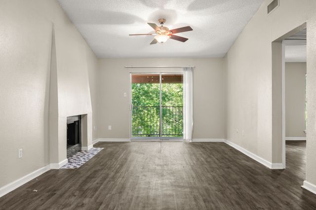 6050 Melody Lane 341, Dallas, TX 75231