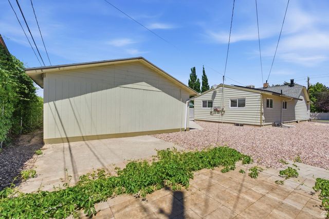 700 E 5900 S, Murray, UT 84107
