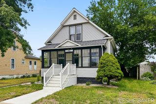 156 W 18th Street, Holland City, MI 49423