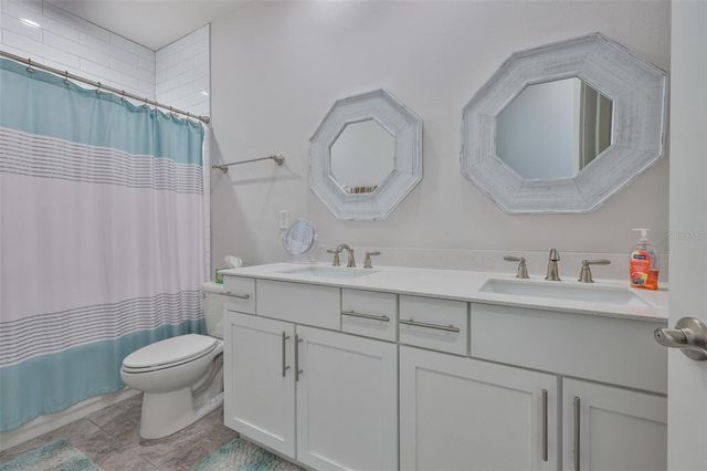 1039 HAMILTON COURT, Davenport, FL 33837