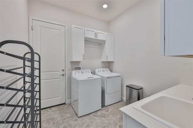1039 HAMILTON COURT, Davenport, FL 33837