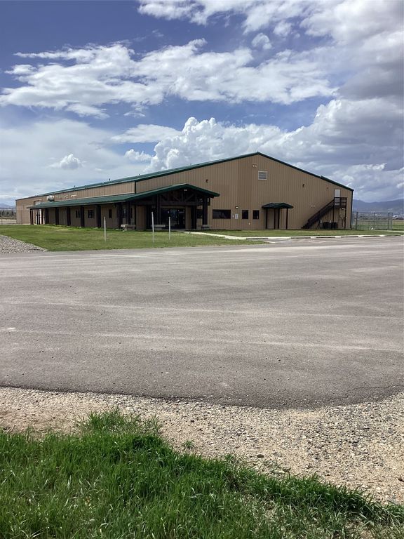 3860 Helberg Drive, Helena, MT 59602 photo 2