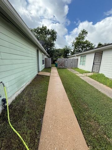 5315 Cherie Crest Court, Houston, TX 77088