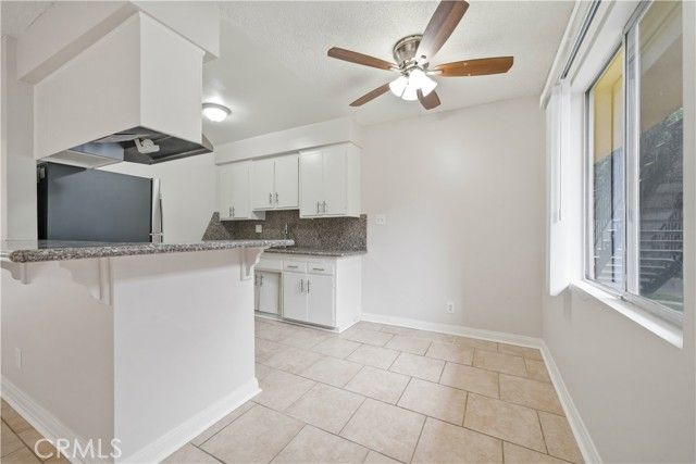 912 Gladys Ave., Long Beach, CA 90804