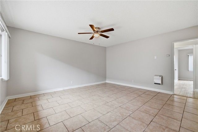 912 Gladys Ave., Long Beach, CA 90804