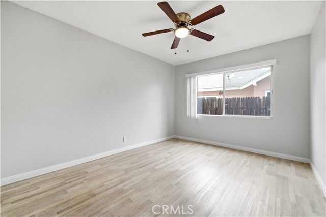 912 Gladys Ave., Long Beach, CA 90804