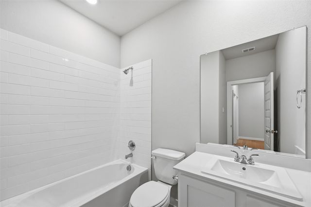 3905 Nasworthy Drive, Farmersville, TX 75442