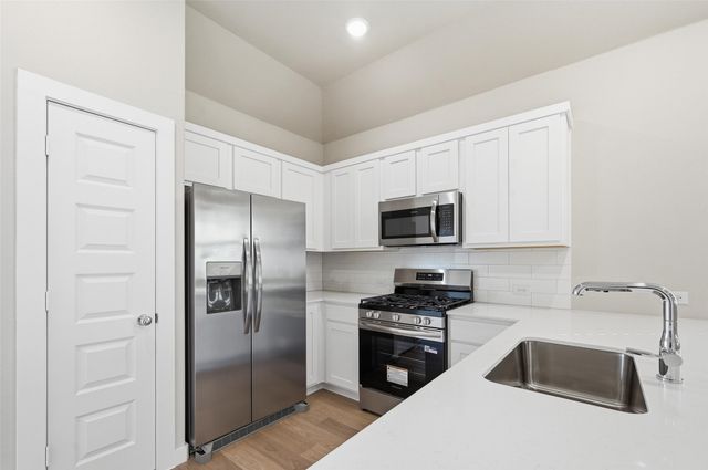 3905 Nasworthy Drive, Farmersville, TX 75442