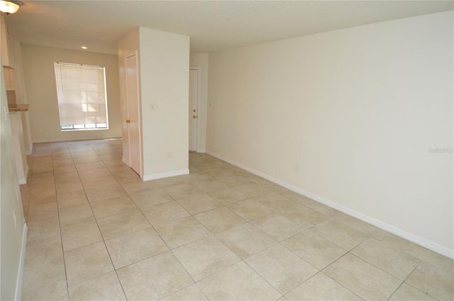 8629 FANCY FINCH DRIVE 101, Tampa, FL 33614